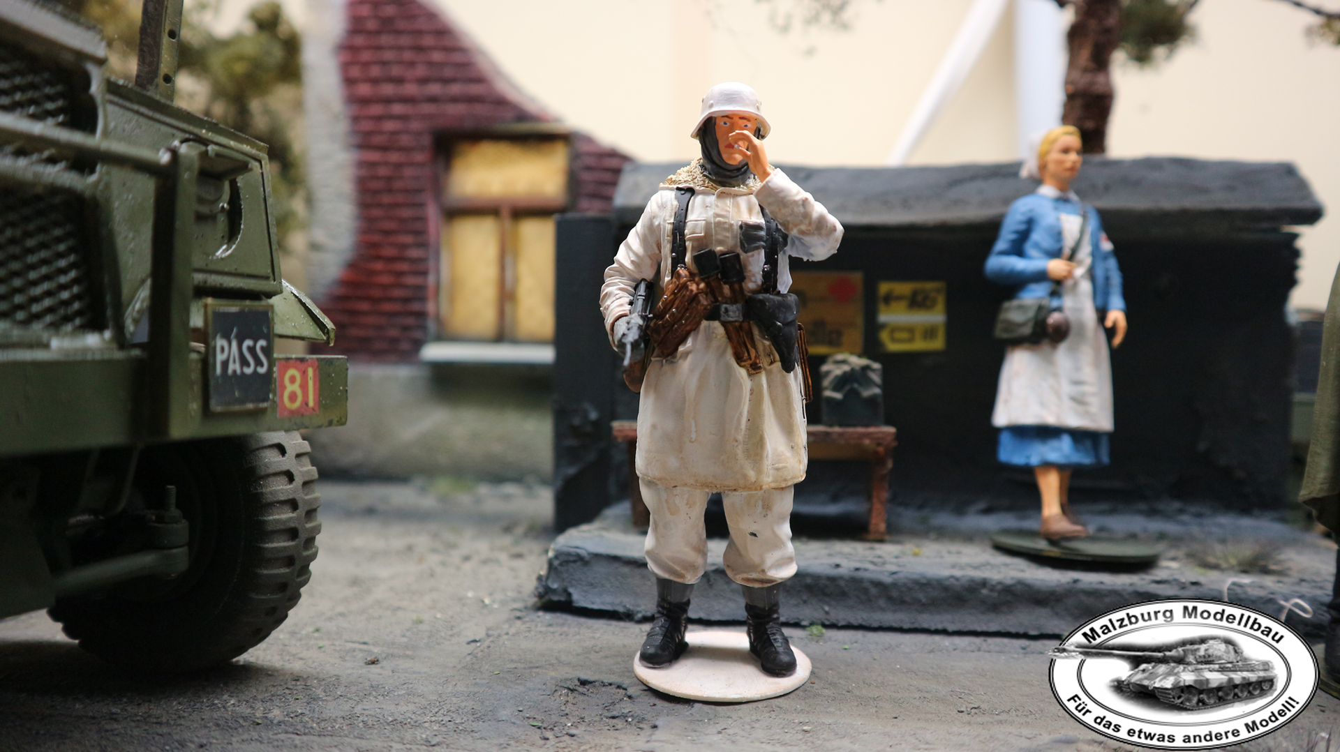 Hand-painted figure  "German MP40 soldier Karl Winter" 1/16